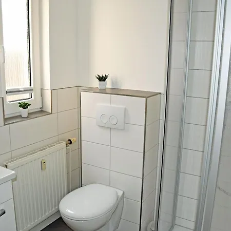 Mit Terrasse O Balkon Ostseebad Goehren Ha גוהרן